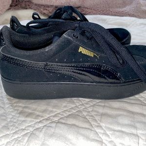 Puma vikky platform sneakers